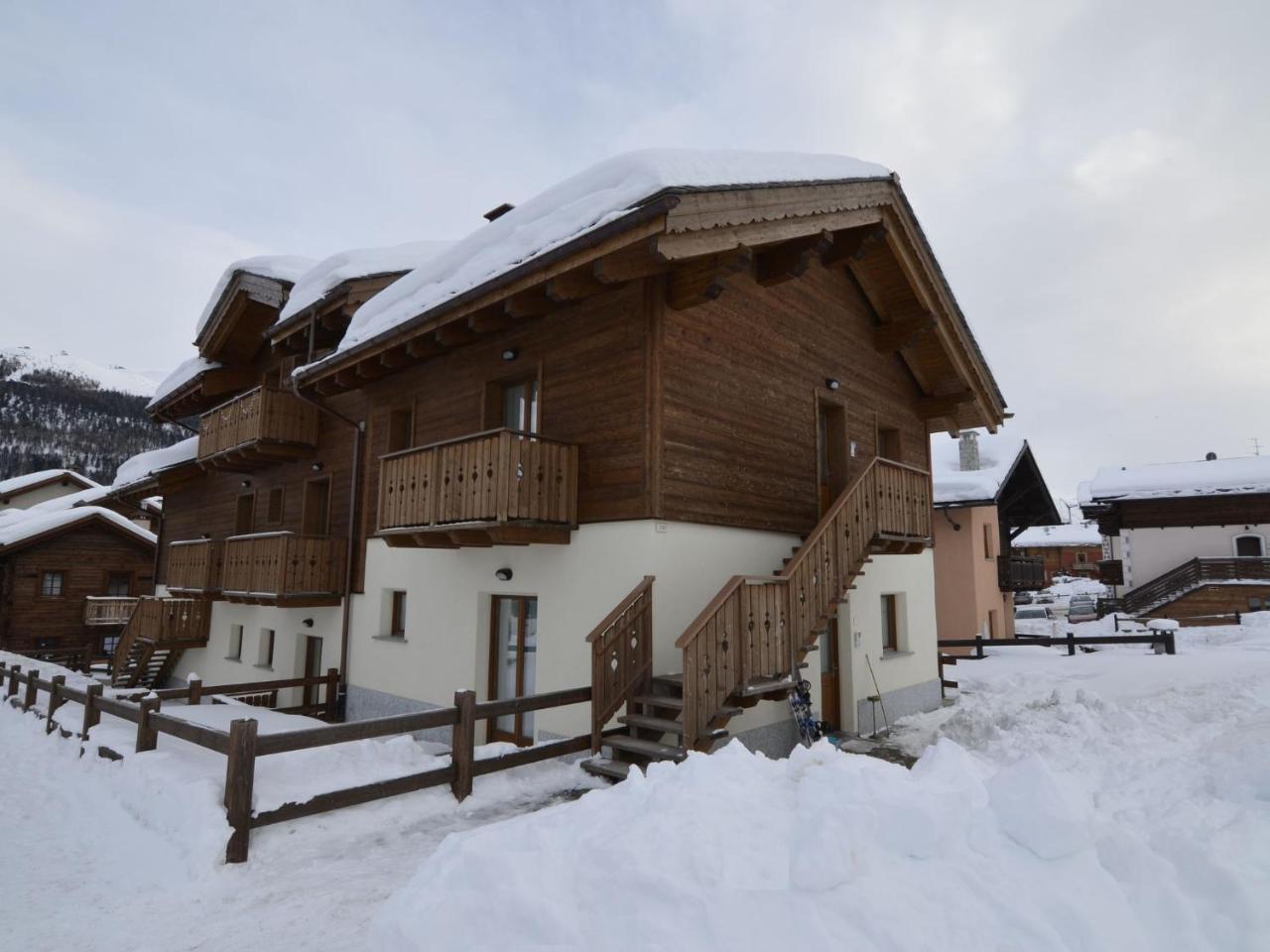 Belvilla By Oyo Baita Amalia Livigno Exteriör bild