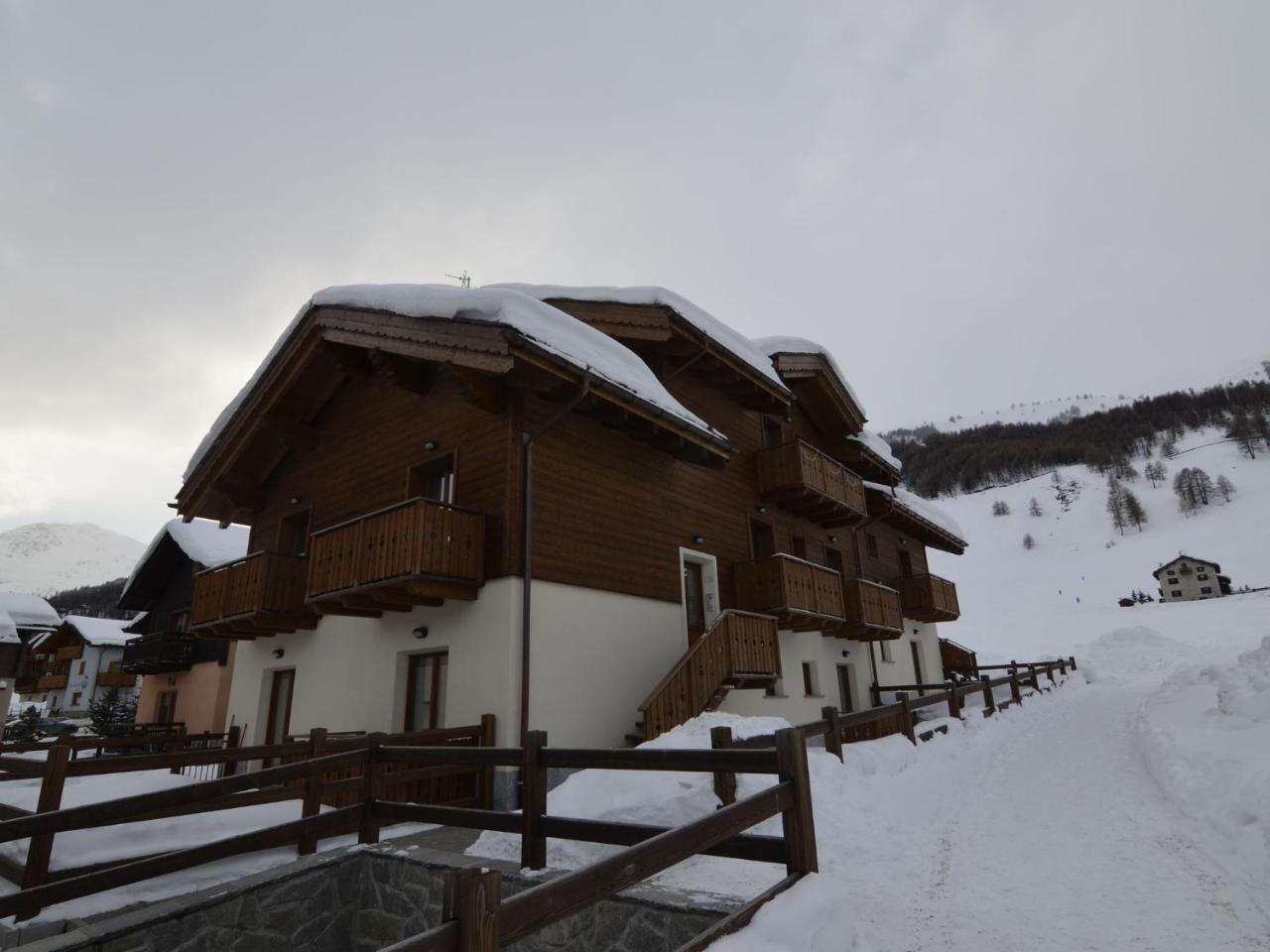 Belvilla By Oyo Baita Amalia Livigno Exteriör bild